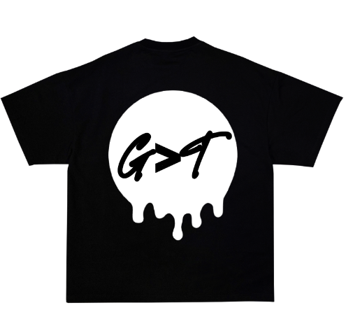 Black “G>T” T-shirt